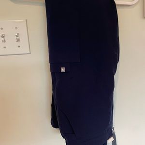 figs pants - navy size small